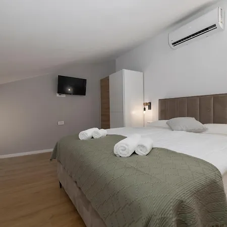 Prestige Apartamento *